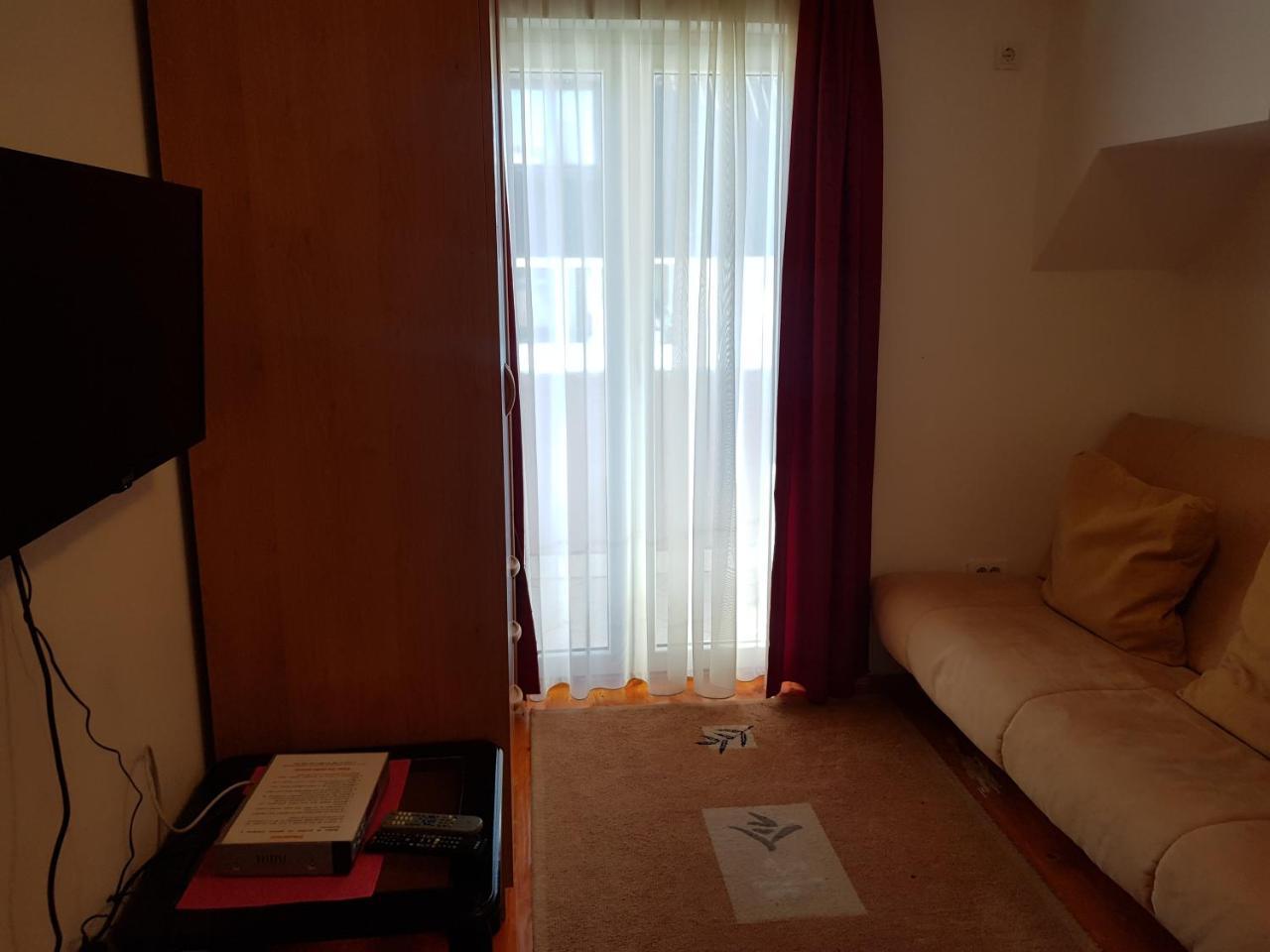 Apartments Popovic ชาเบลียค ภายนอก รูปภาพ